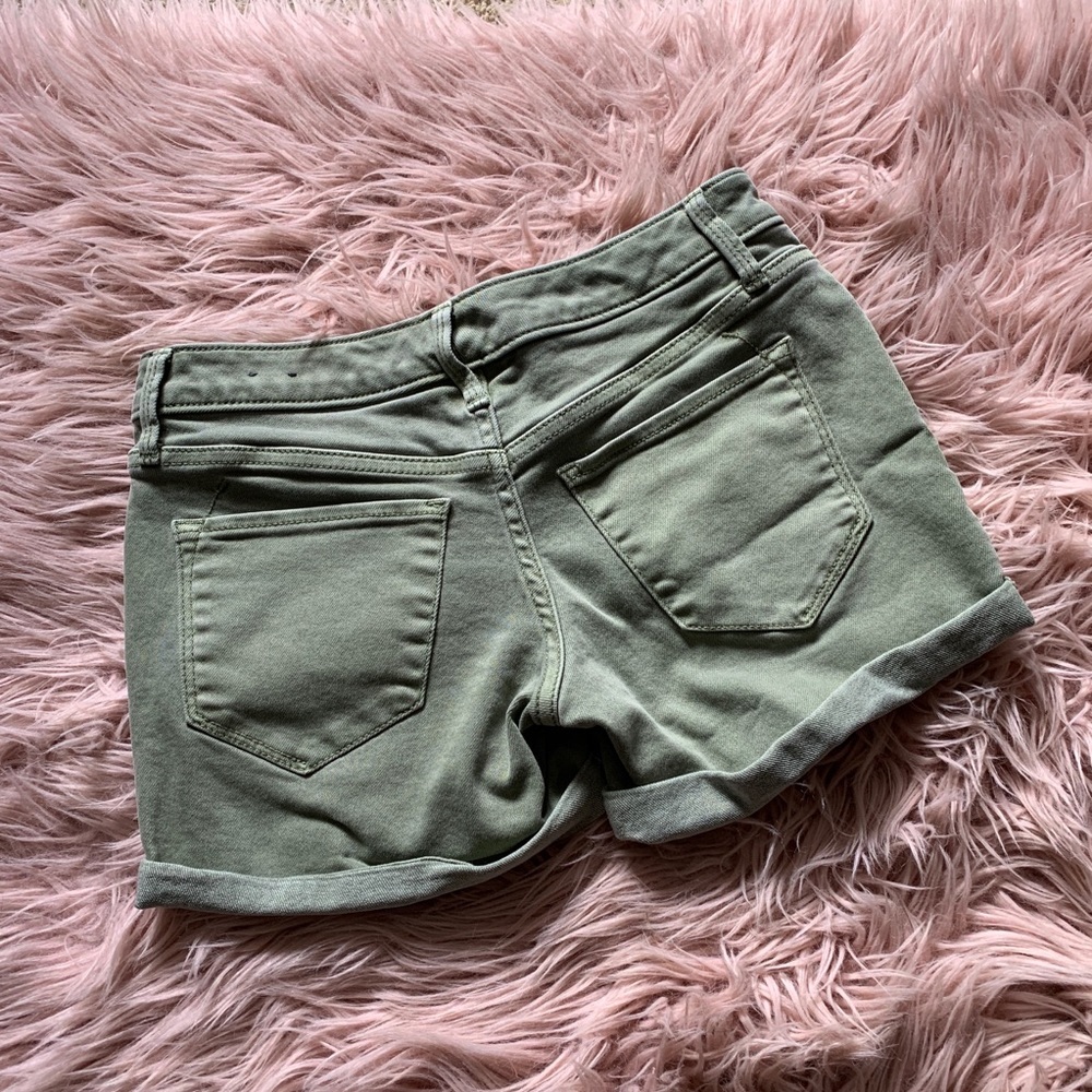 Mossimo Jean Shorts - Picture 3 of 4
